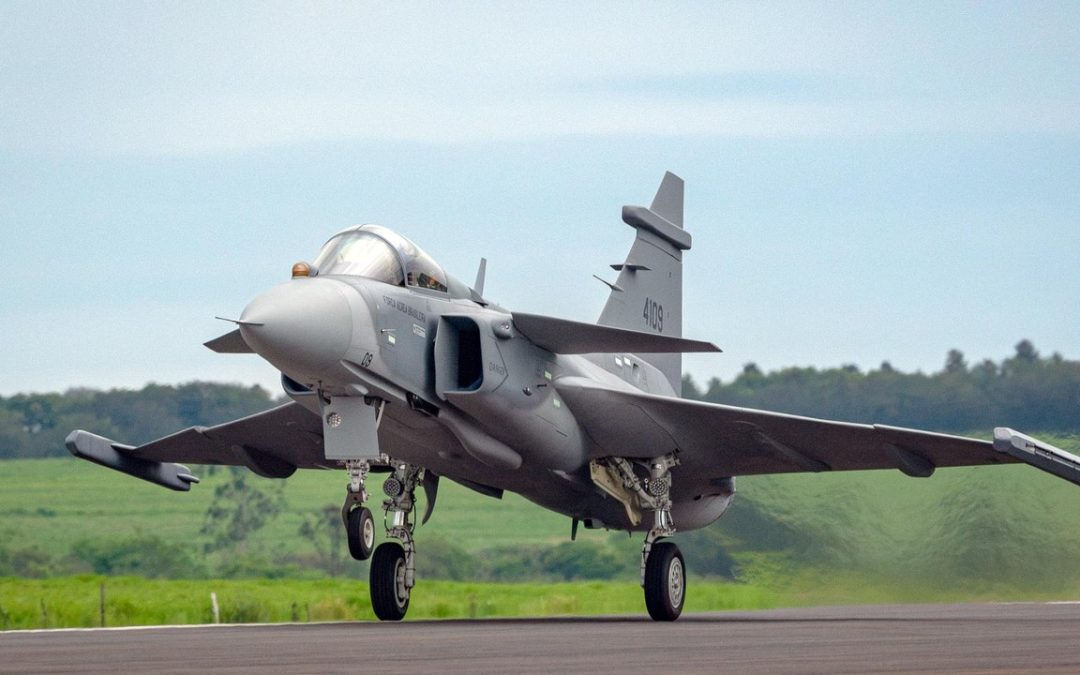 Brazil-Built Gripen E Flies: Embraer’s First F-39 Takes Off