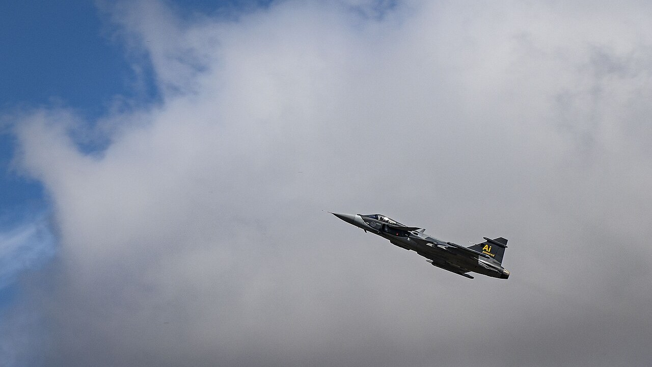 FEATURED-swedish-air-force-saab-jas-39e-gripen-riat-2025 Swedish Air Force Saab JAS 39E Gripen in flight at RIAT 2025