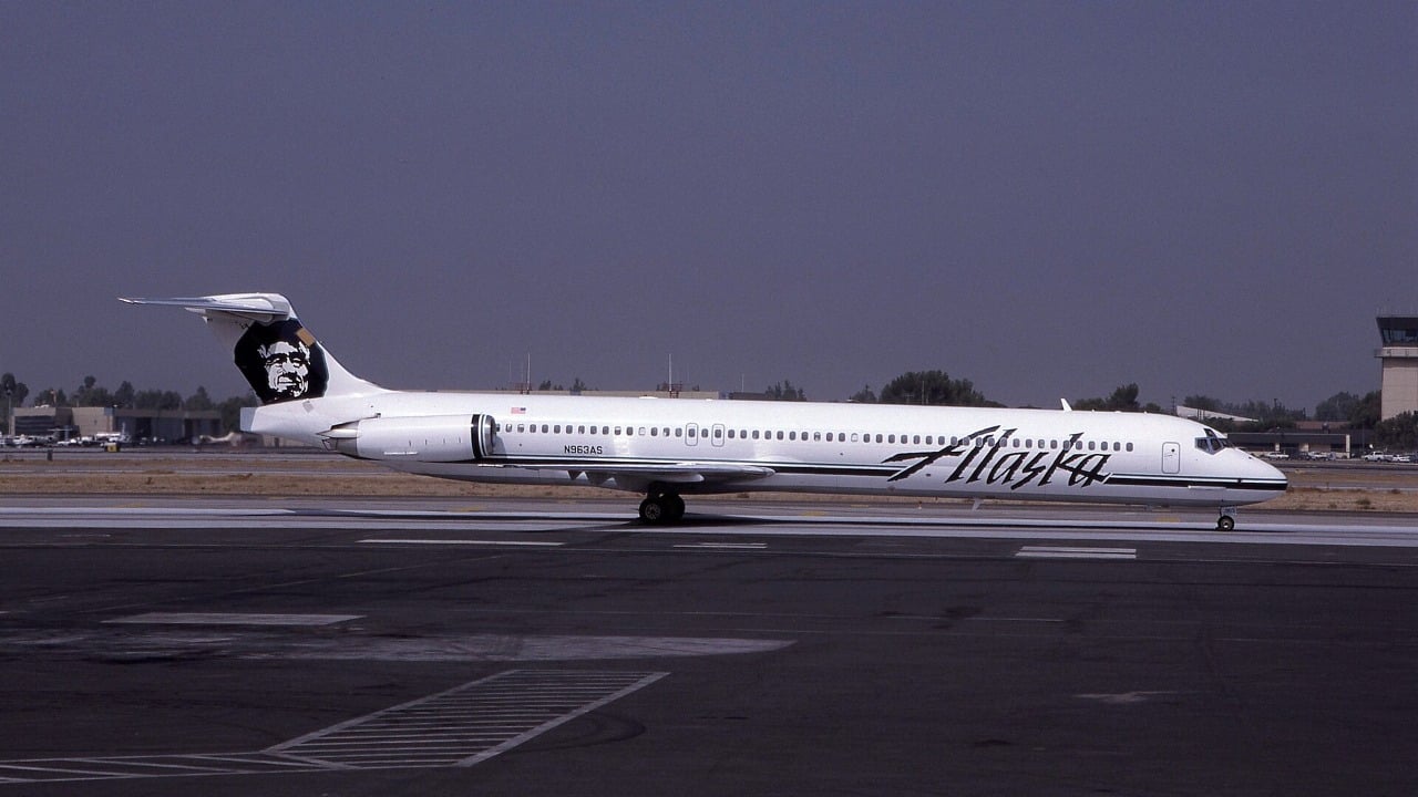 Alaska Airlines MD-83 N963AS at Santa Ana, 1992 Alaska Airlines McDonnell Douglas MD-83 N963AS, the aircraft lost as Flight 261, photographed at Santa Ana in September 1992