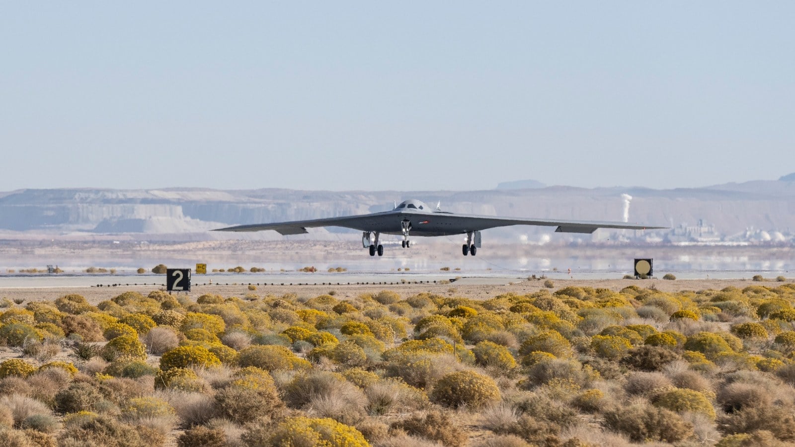 B-21 Raider Wingspan Measured at About 152 Feet From Satellite Image