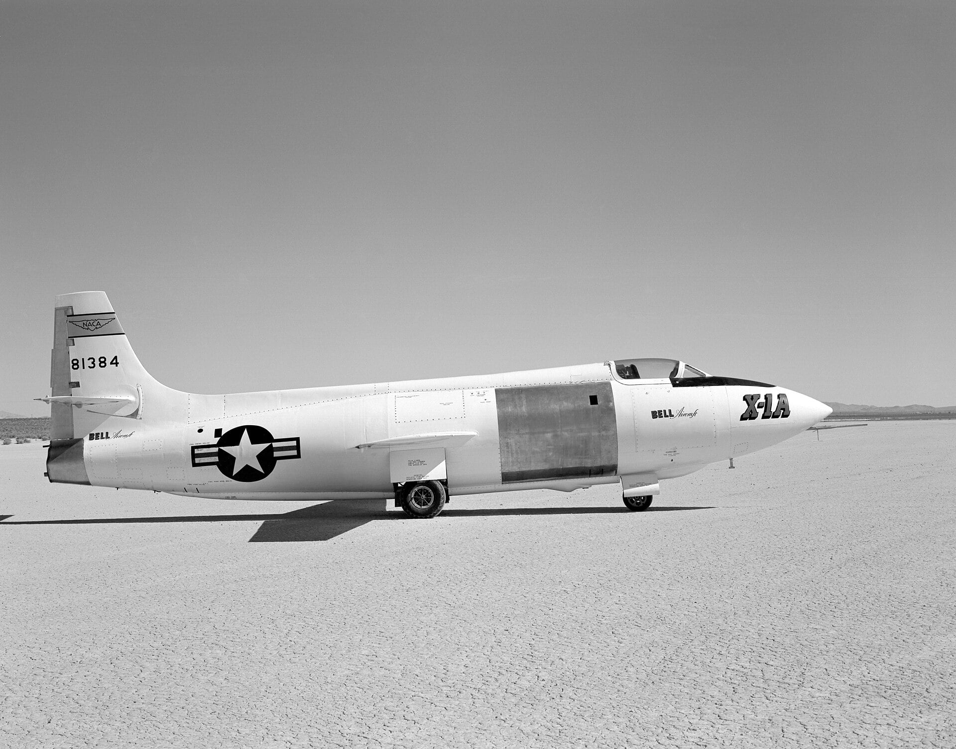 Bell X-1A 48-1384 on the lakebed at Edwards