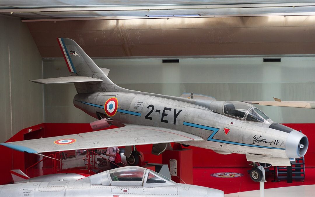 Dassault Mystère IV: France’s First Transonic Fighter Goes to War