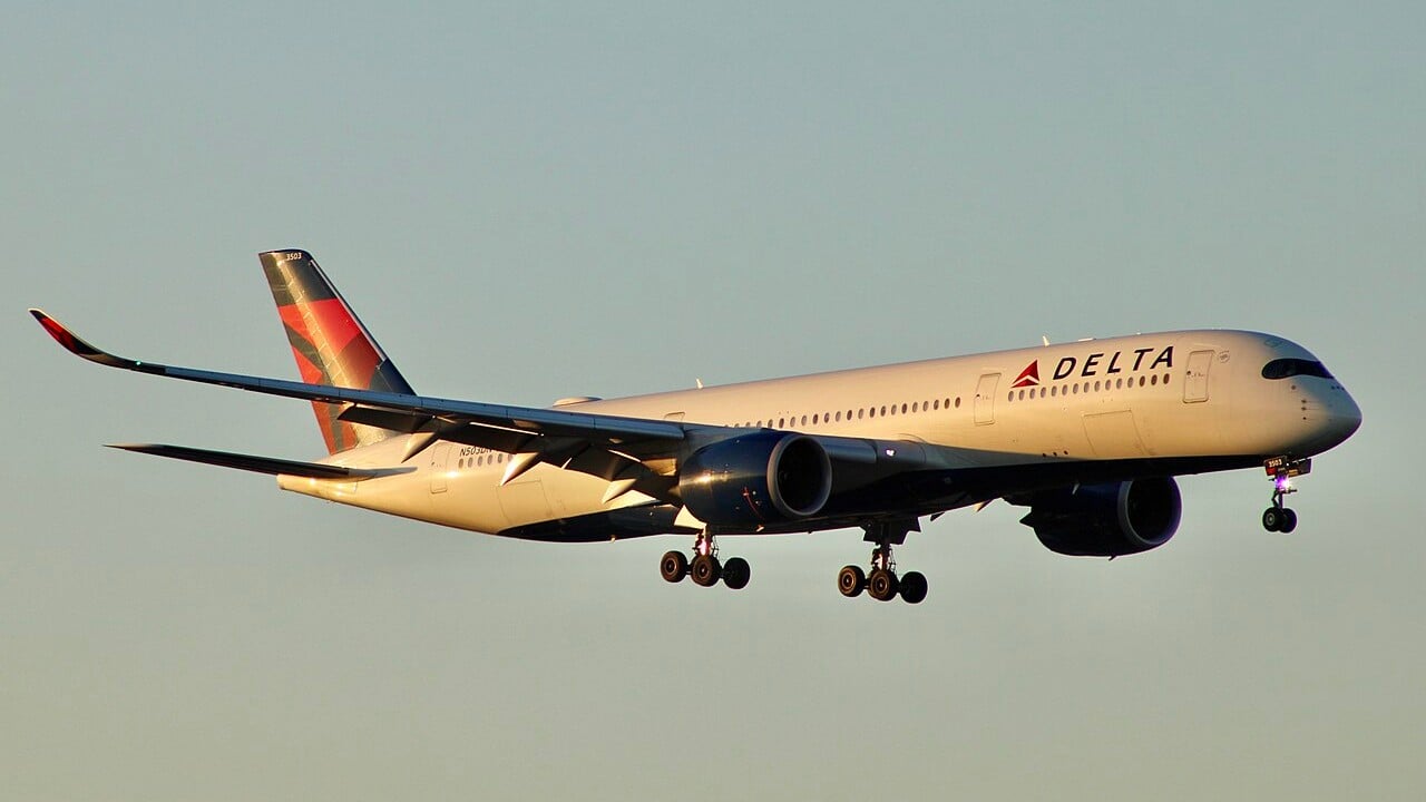 Delta Air Lines Airbus A350-900 N503DN landing at Atlanta