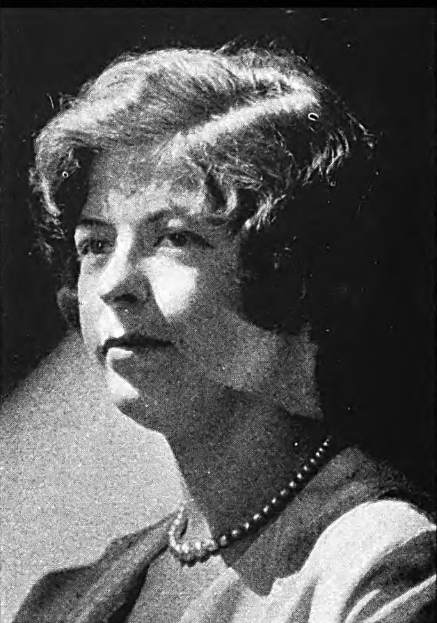 Black and white portrait of American aviator Elinor Smith with a pearl necklace, around 1930
