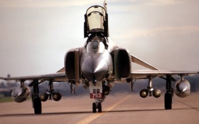 F-4 Phantom Without a Gun: Why It Went to Vietnam Missile-Only