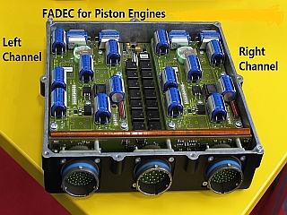 Open FADEC unit for a piston aircraft engine with left and right channels