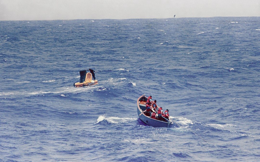 Faith 7: How Gordon Cooper Flew His Mercury Capsule Home by Hand