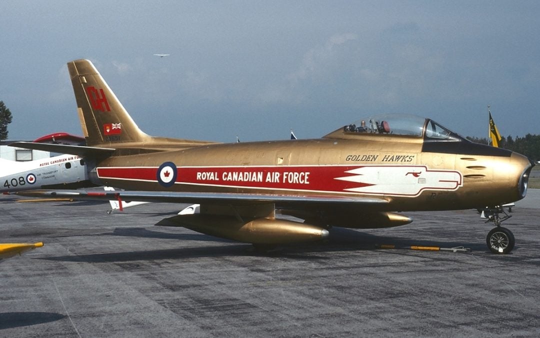 Golden Hawks: Canada&rsquo;s Gold Sabre Display Team Before the Snowbirds