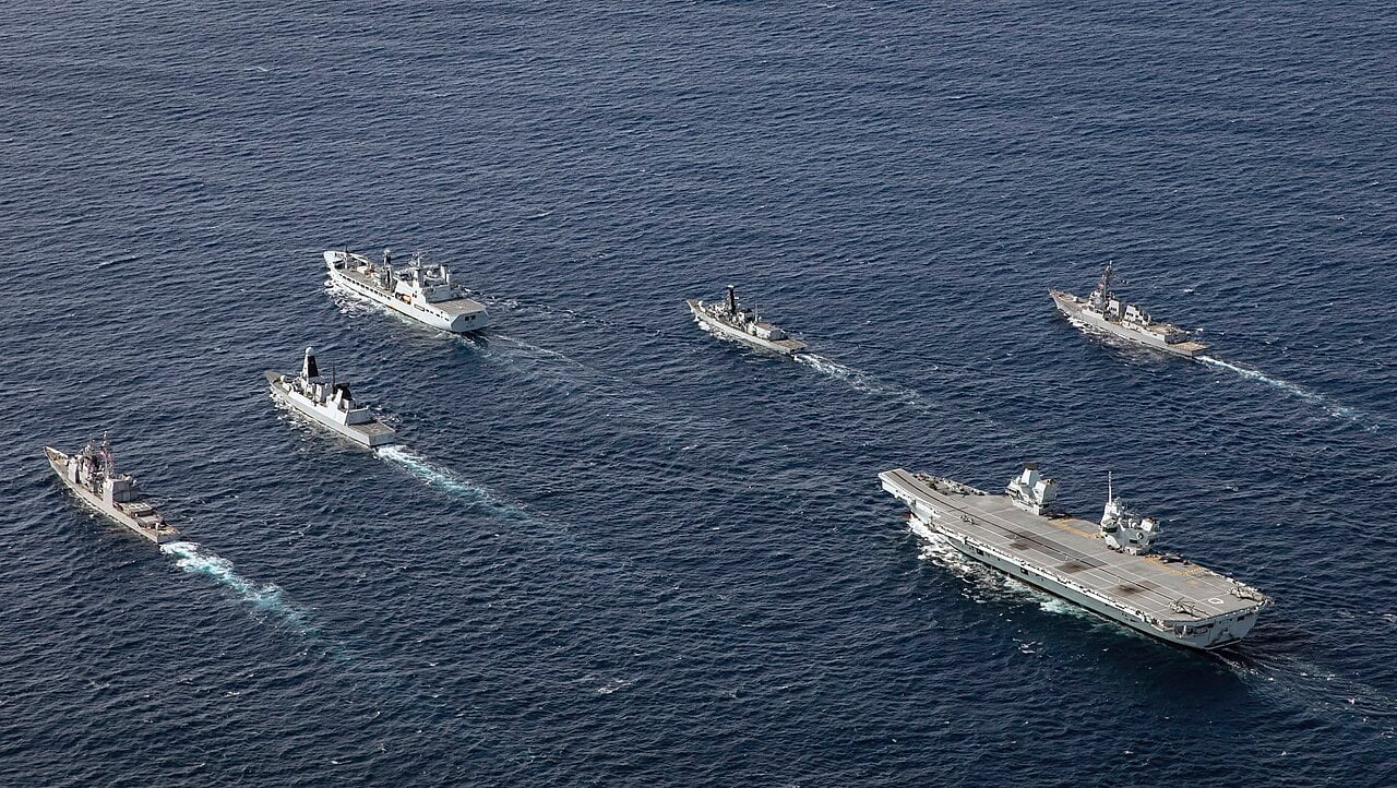 HMS Queen Elizabeth sailing with Royal Navy and US Navy escorts and an RFA tanker during Westlant 19