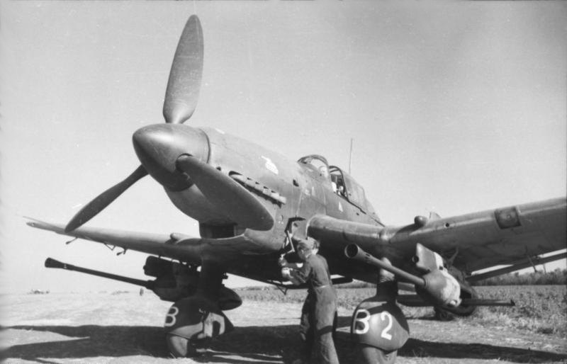 Junkers Ju 87 G Kanonenvogel with two 3.7 cm cannon under its wings