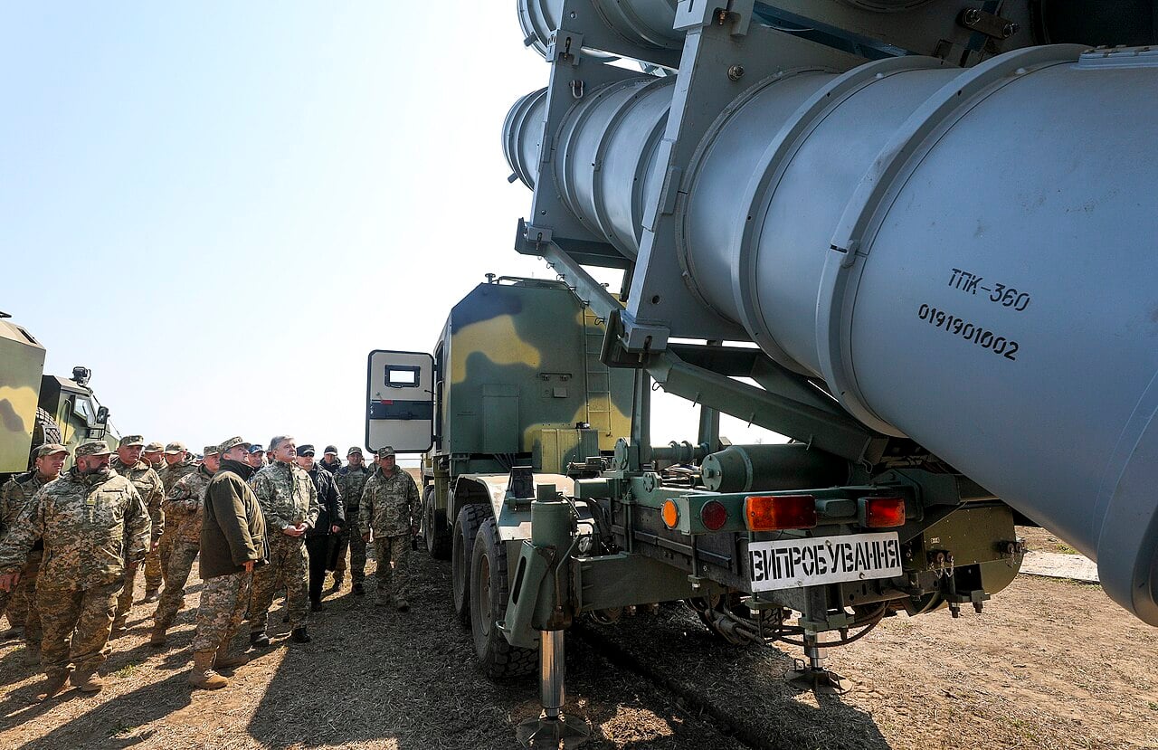 Neptune RK-360MC missile launcher