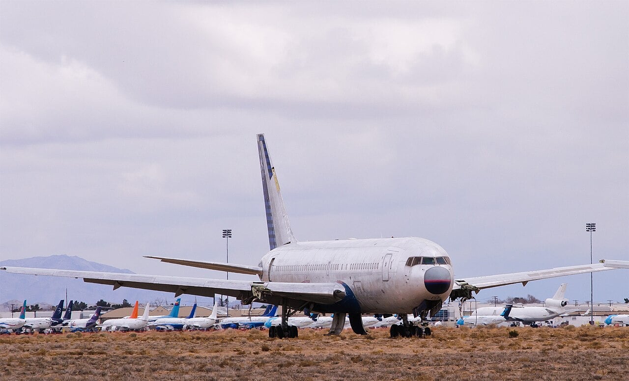 Retired Boeing 767 in storage Retired United Airlines Boeing 767-200 in desert storage