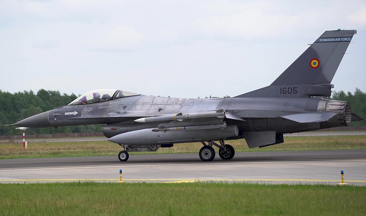 Romanian Air Force F-16 launching on an alpha scramble at Šiauliai Air Base, Lithuania