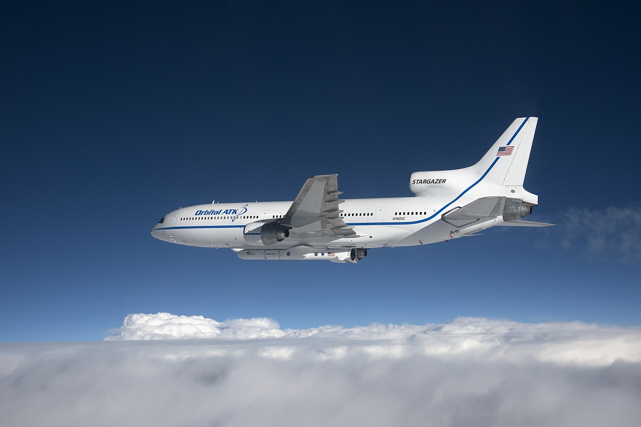 Northrop Grumman L-1011 Stargazer carrying a Pegasus XL rocket in flight