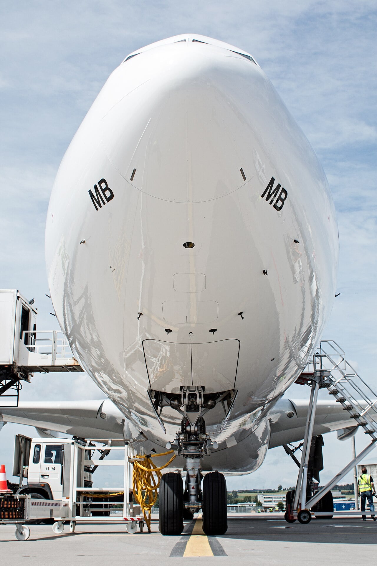 Nose of SWISS A340-300 HB-JMB at Zurich