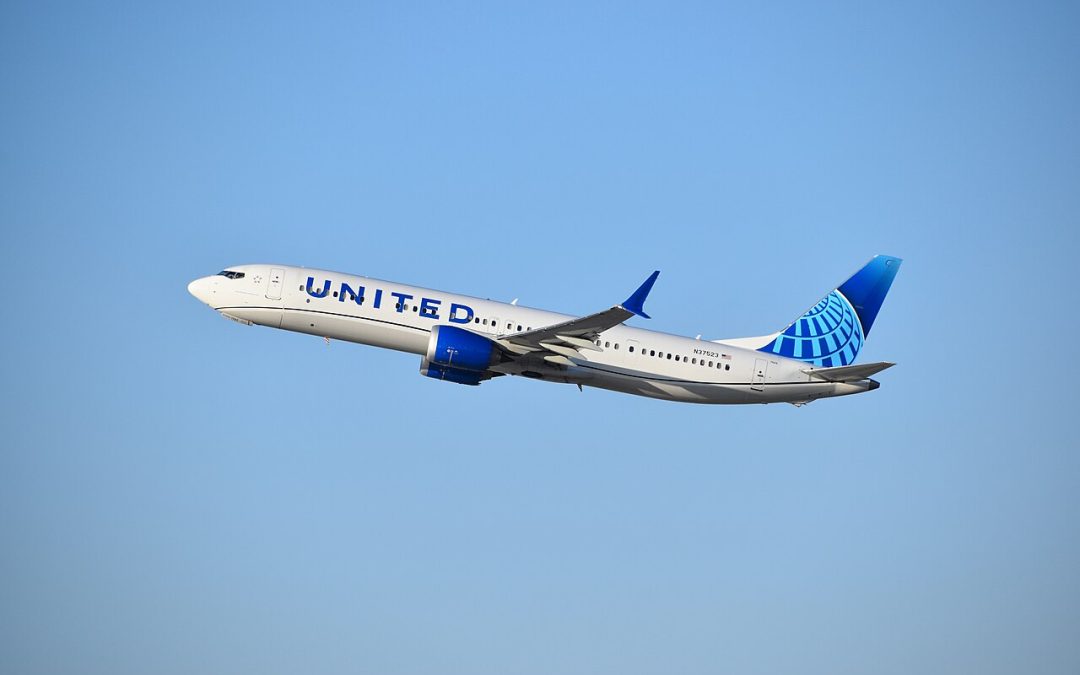 United Flight 1854: 737 MAX 9 Lands at Houston With 10 Minutes of Fuel