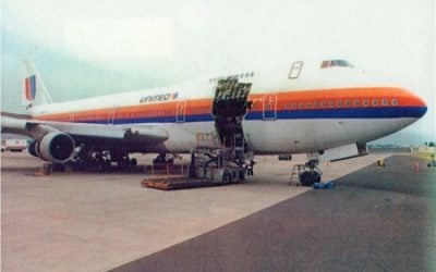 United Airlines Flight 811: The Cargo Door That Tore Open a 747 Over the Pacific