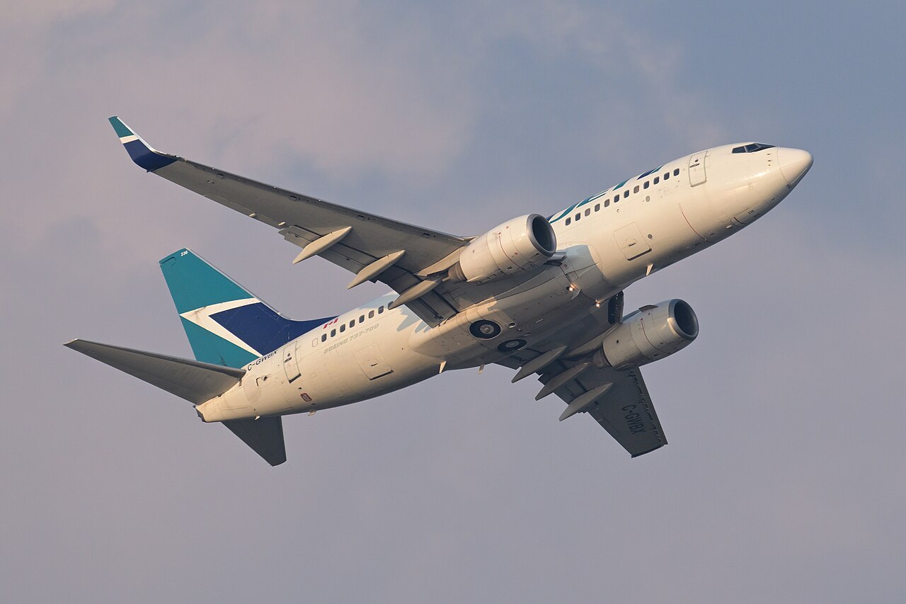 WestJet Boeing 737-700 C-GWBX departing Boston