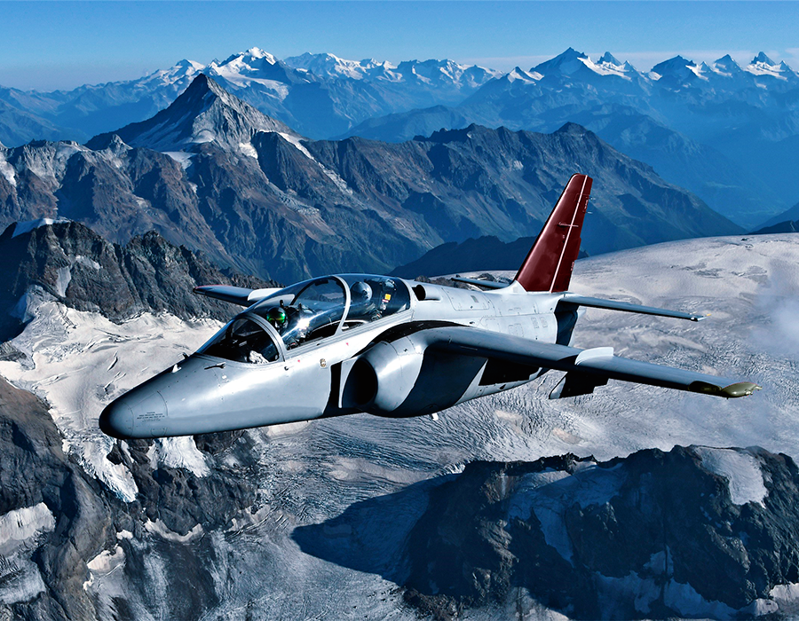 Hawker Hunter fliegen in der Schweiz