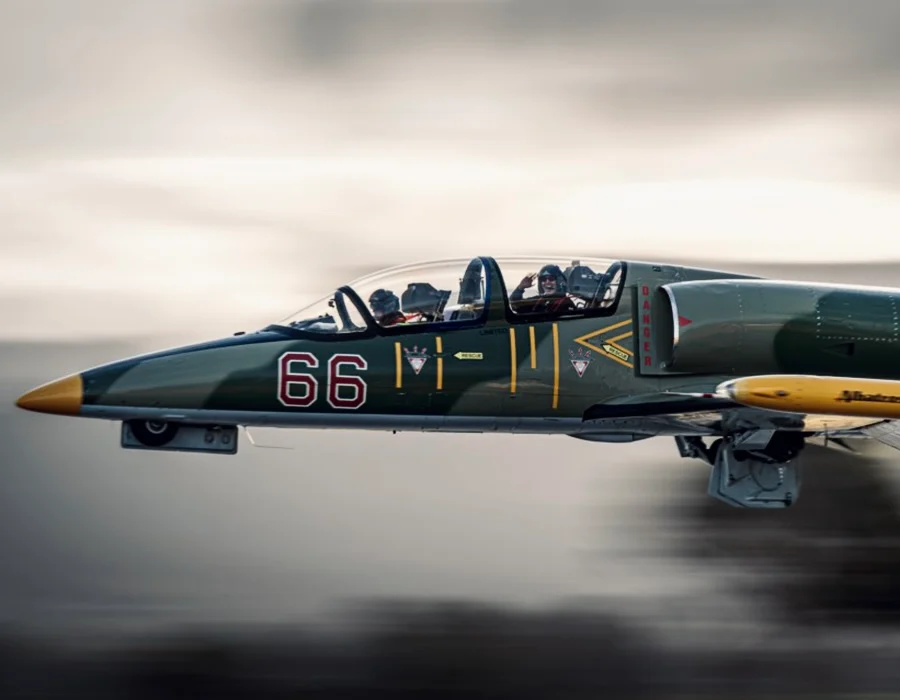 Hawker Hunter fliegen in der Schweiz