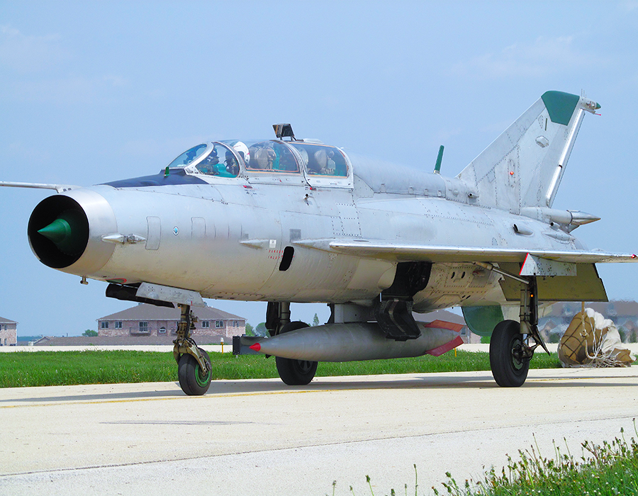 MiG-21 head mobile L-39 Albatros fliegen