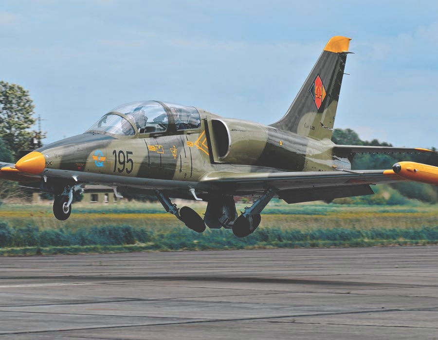 L-39 Albatros fliegen ab Paderborn