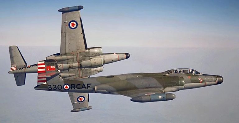 An RCAF CF-100 Canuck in flight Canadas straight-winged, twin-jet all-weather interceptor.