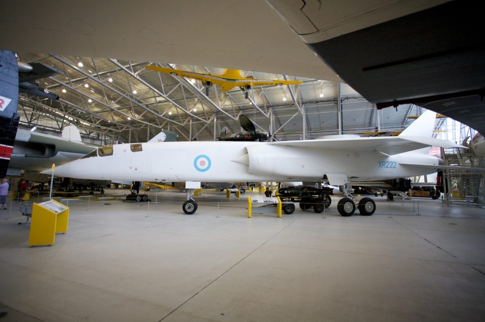The TSR-2s long, slender fuselage and small swept wing in profile a shape built for low-level speed.