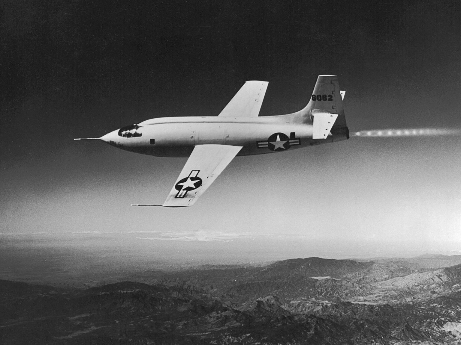 Bell X-1 Glamorous Glennis rocket research aircraft in flight