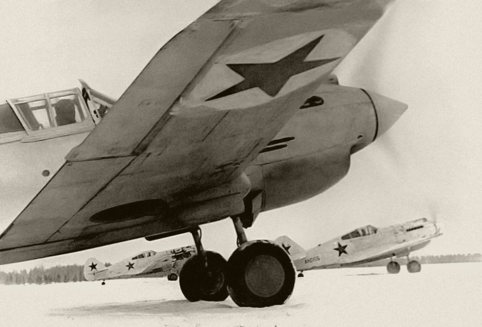 Curtiss Tomahawks of the Soviet 126th Fighter Aviation Regiment near Moscow, December 1941, supplied under Lend-Lease.