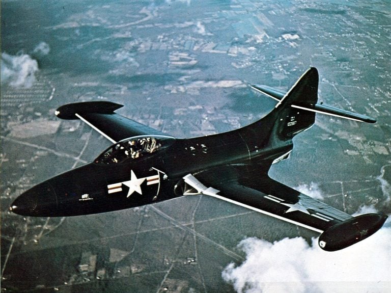 Grumman F9F Panther / Cougar