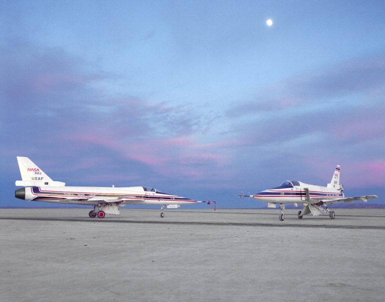 Both X-29s together on the Edwards lakebed  the entire fleet was just two aircraft.