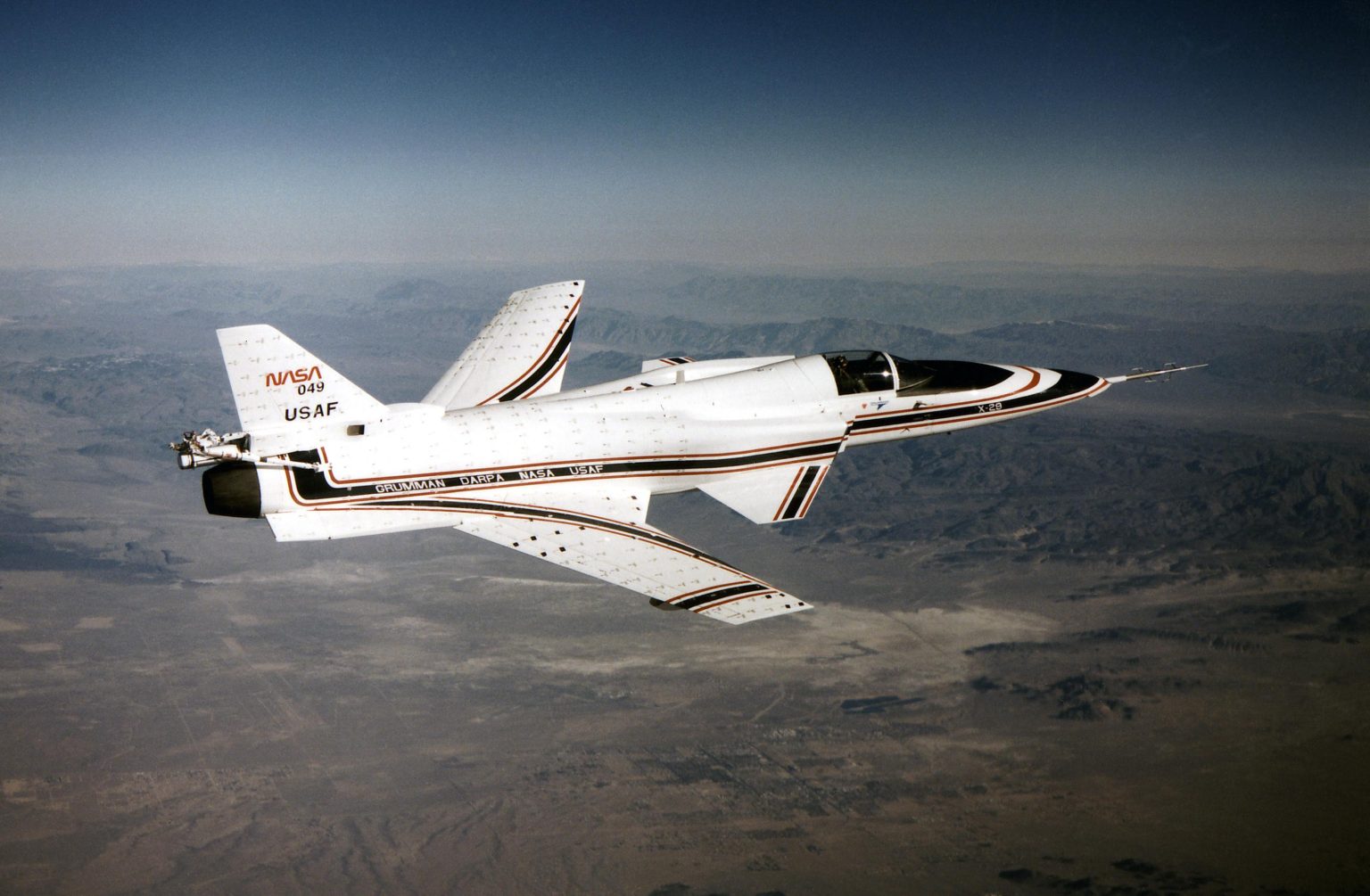 Grumman X-29 forward-swept-wing experimental research aircraft in flight