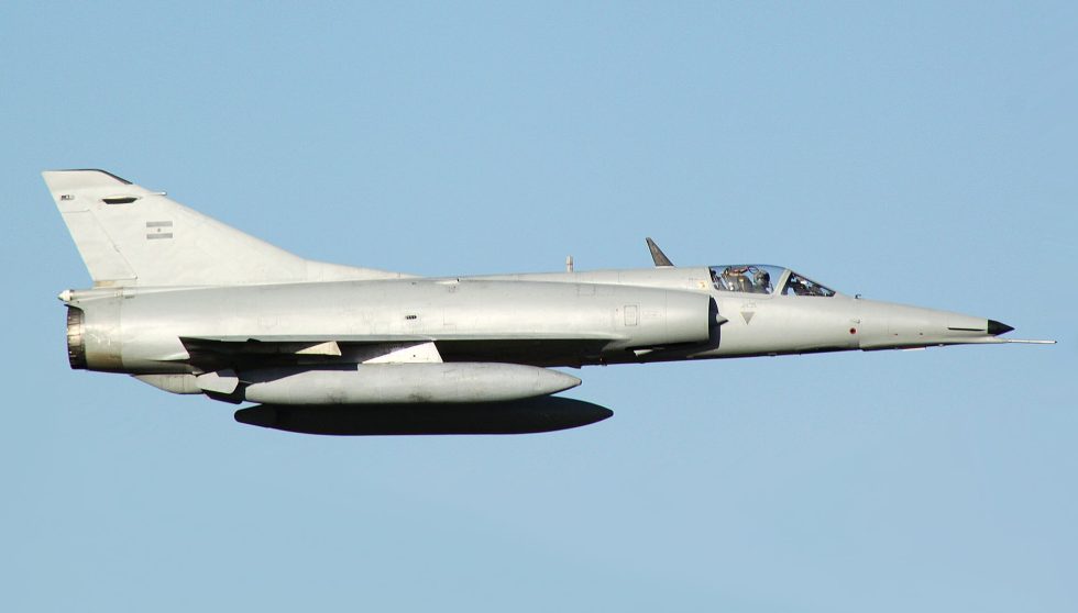An IAI Finger Argentinas modernised Dagger derivative.