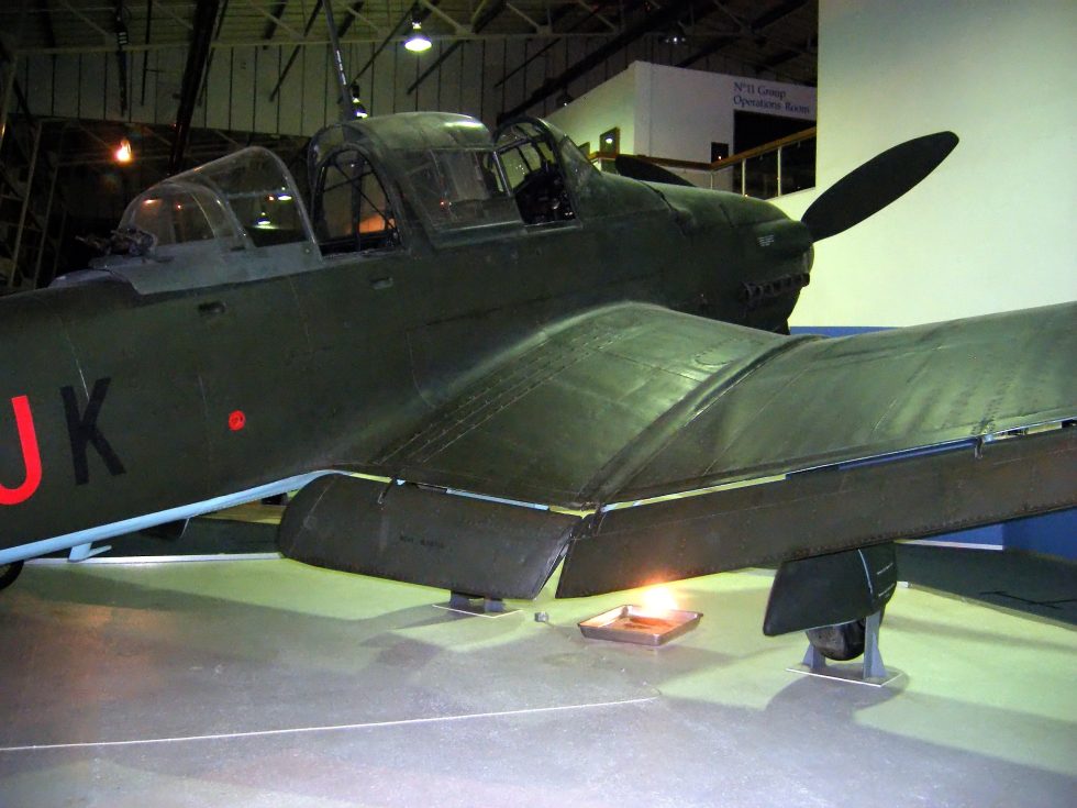 The Stukas signature: the inverted gull wing and fixed, spatted undercarriage.