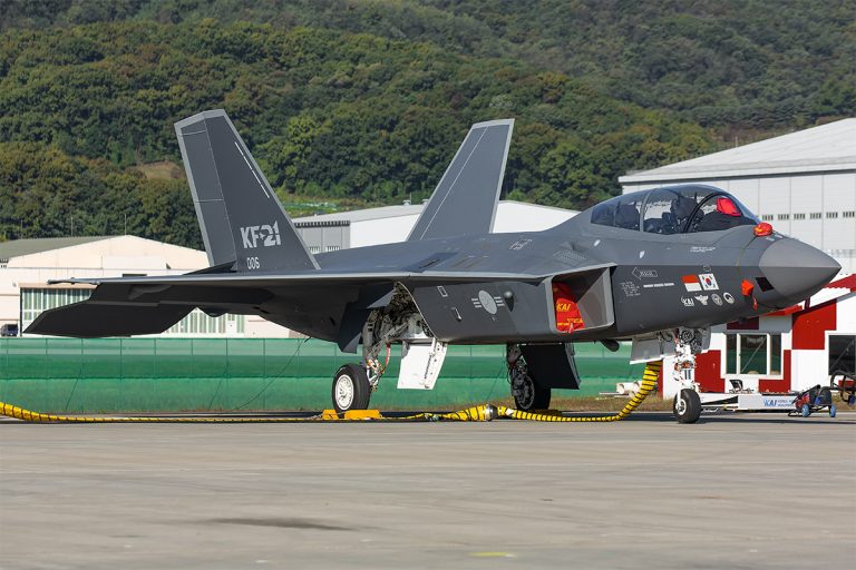 A KF-21 with external stores early jets carry weapons externally on ten hardpoints.