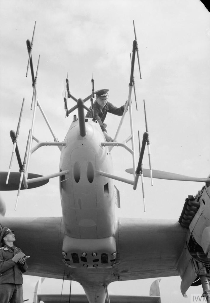 The FuG 220 and FuG 202 Lichtenstein radar antlers on a captured Bf 110, photographed in 1945.
