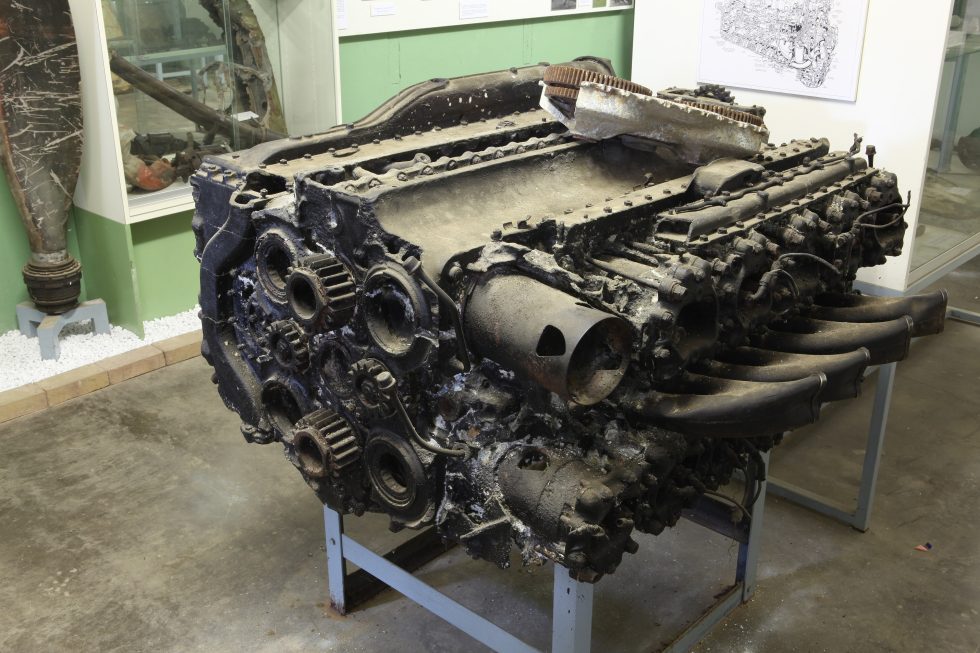 The 24-cylinder Napier Sabre  the powerful, troubled H-configuration engine at the heart of the Typhoon.