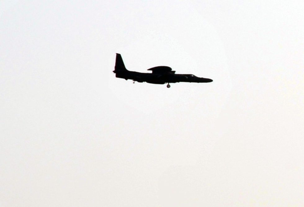 A U-2 Dragon Lady in flight, returning from a reconnaissance mission.