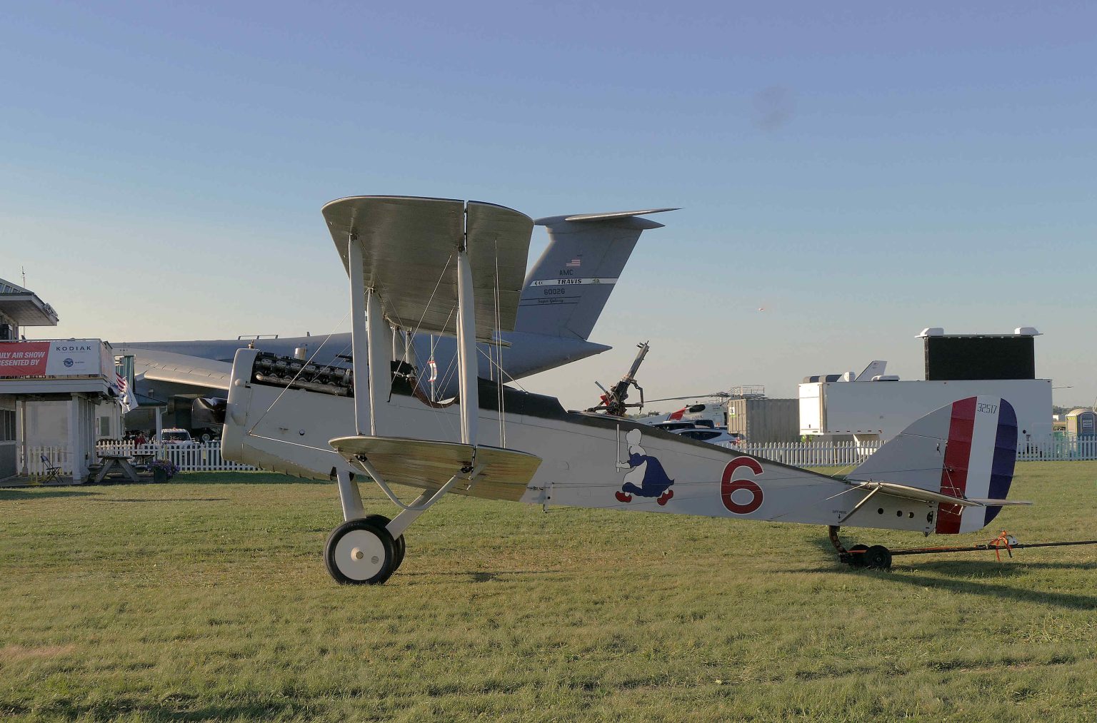 Airworthy Airco DH.4 reproduction