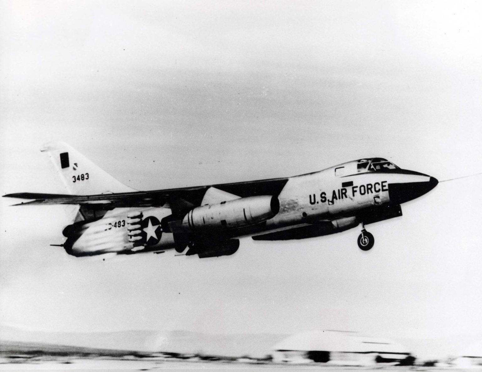 Douglas B-66B making a JATO rocket-assisted takeoff. Photo: US Air Force, public domain.