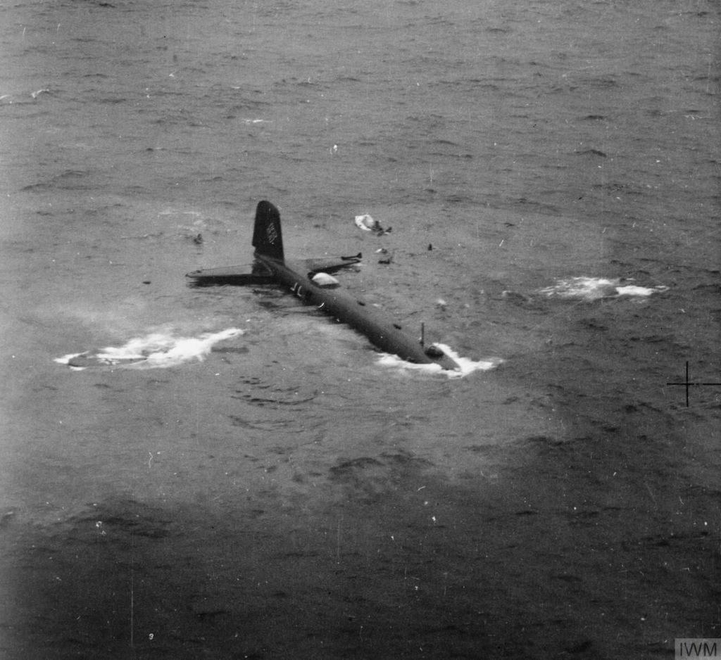 KG 40 Fw 200 Condor shot down and sinking in the Atlantic, July 1941