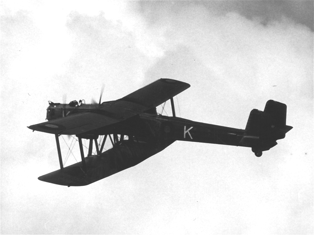Handley Page Heyford biplane heavy bomber
