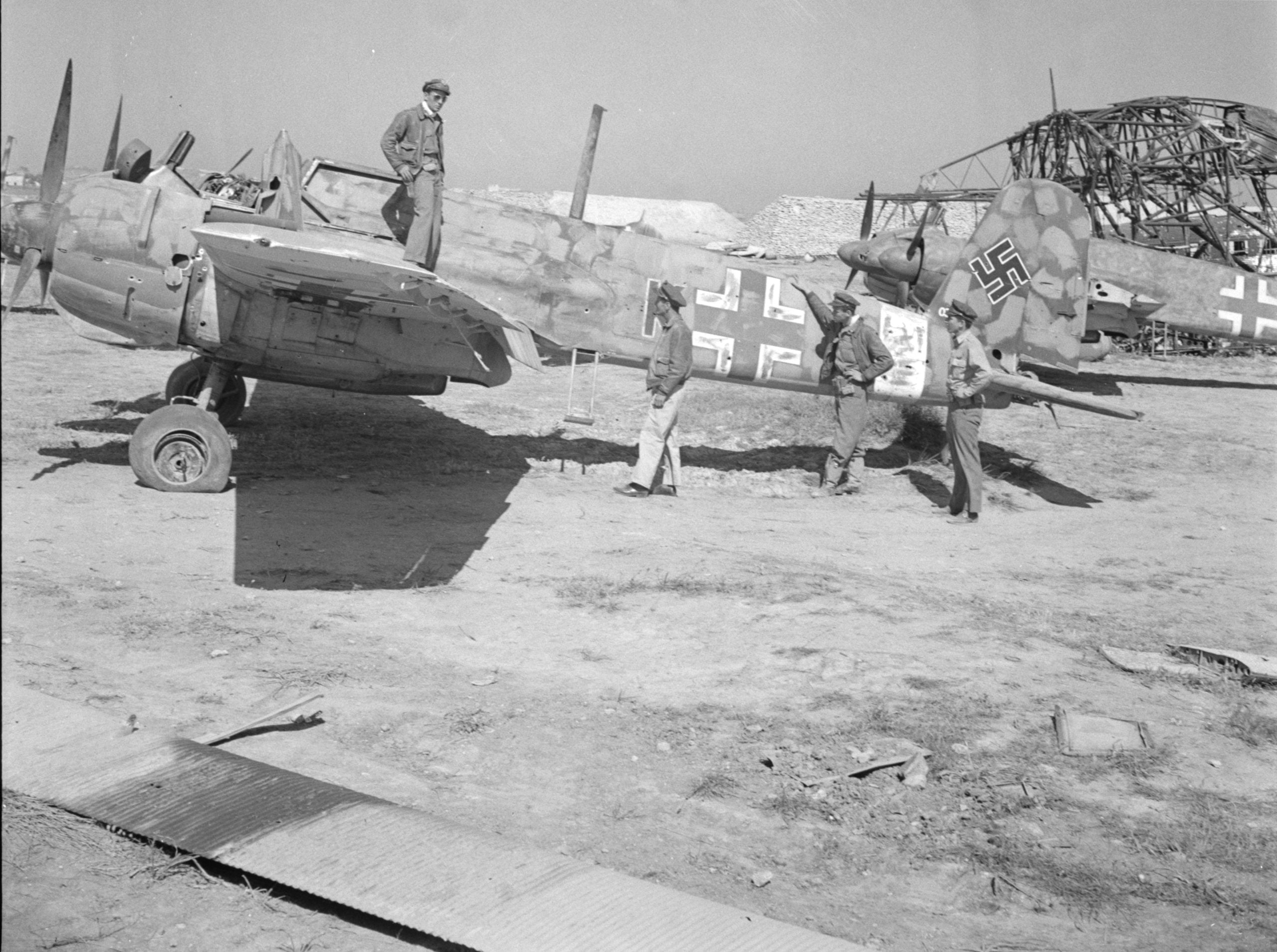 A Henschel Hs 129 in Tunisia, May 1943, where desert sand played havoc with its French radial engines.