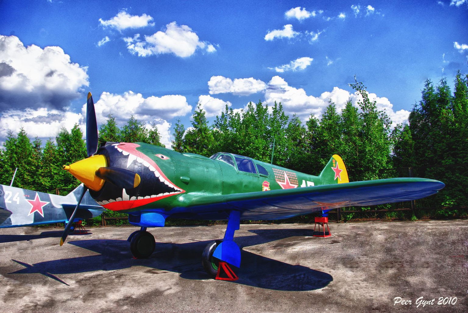 Lavochkin La-5 Soviet radial-engine fighter in wartime markings