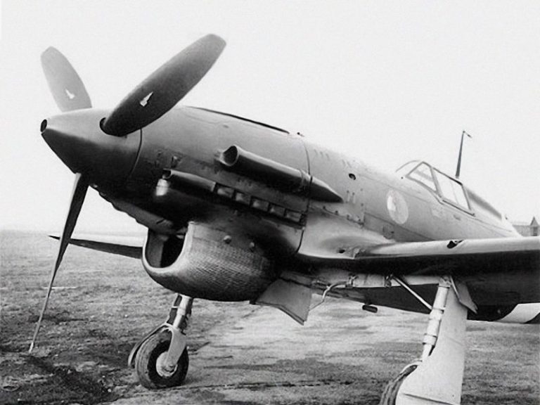 A Macchi C.202 Folgore prototype on the ground
