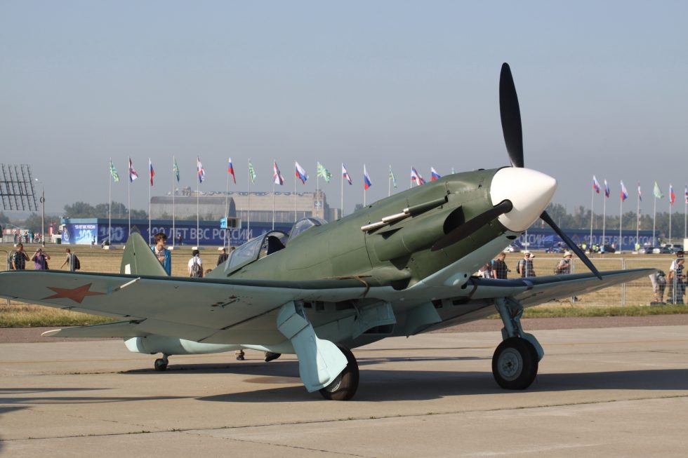 Broadside: the clean, altitude-optimised lines that made the MiG-3 fast up high.