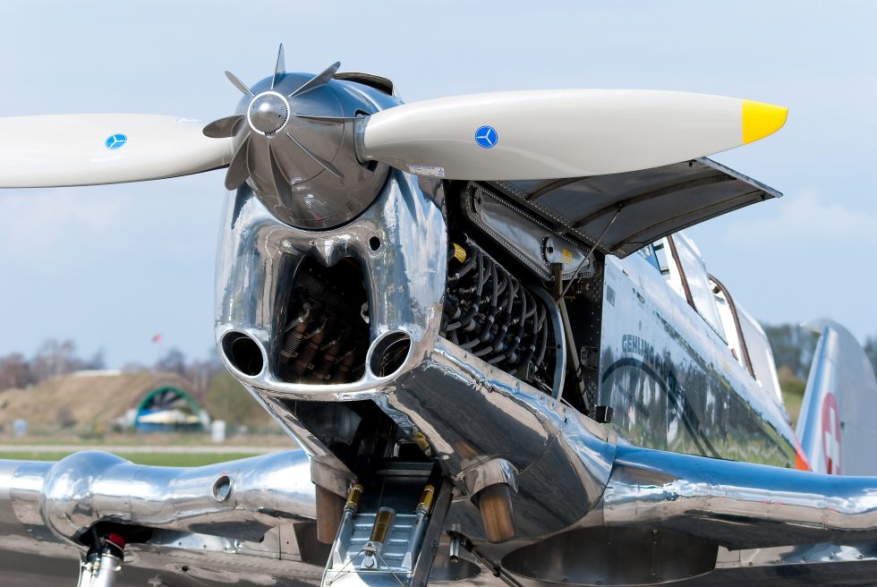 Nose, spinner and open cowling the inverted V12 gives the P-2 its low, fighter-like snout.