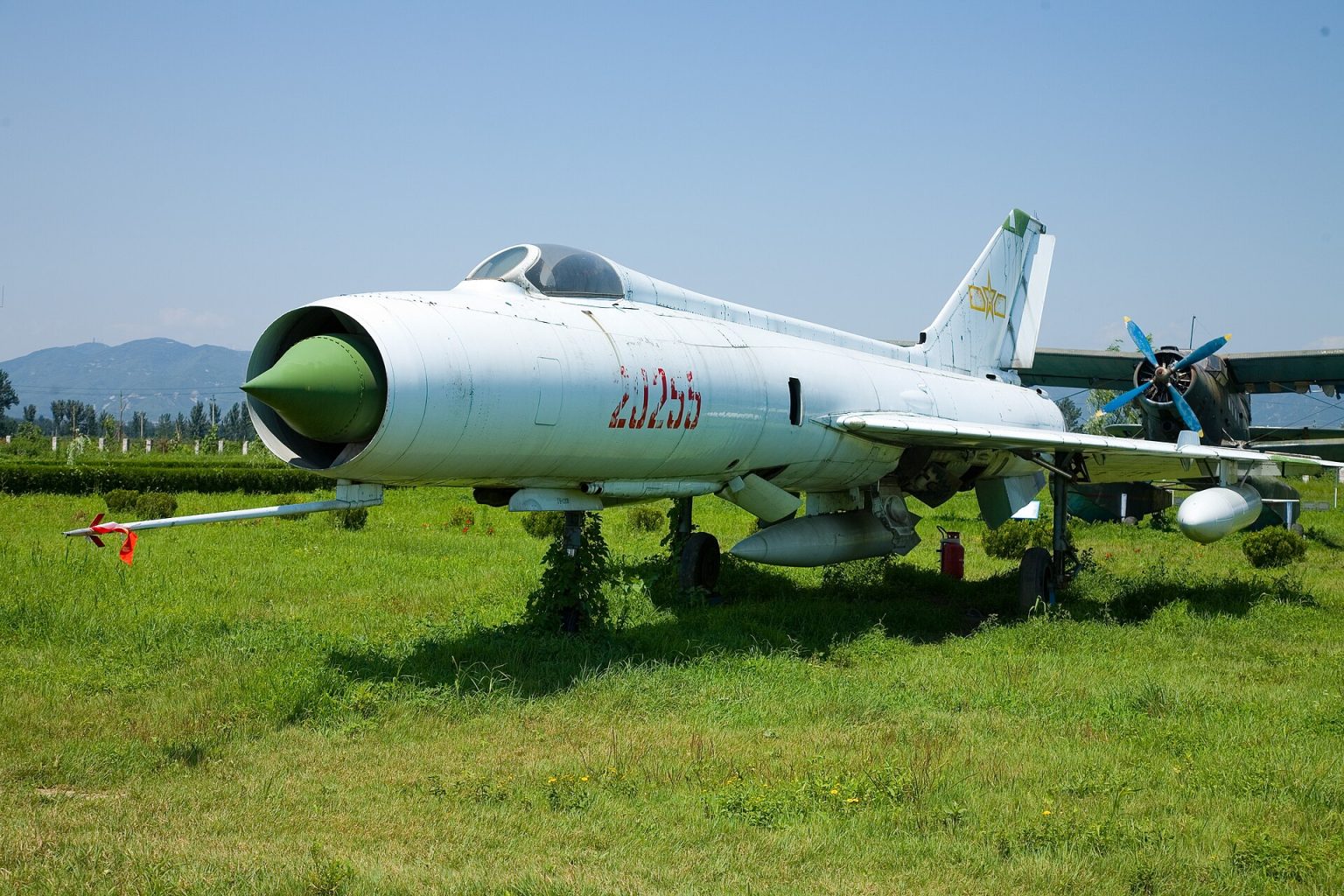 Shenyang J-8 Chinese interceptor, full profile