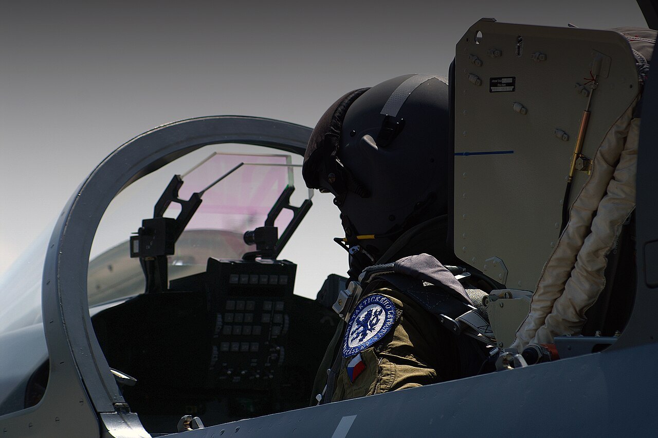 L-159